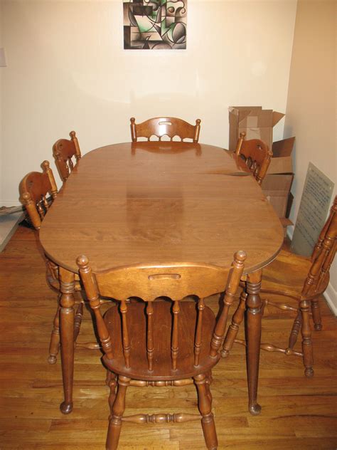 Flemingsburg Antique solid maple bedroom set. . Craigslist tables